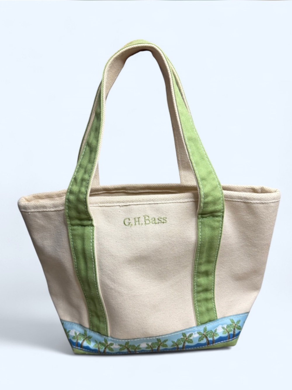 G.H. Bass & Co. Cream & Green Canvas Tote Bag